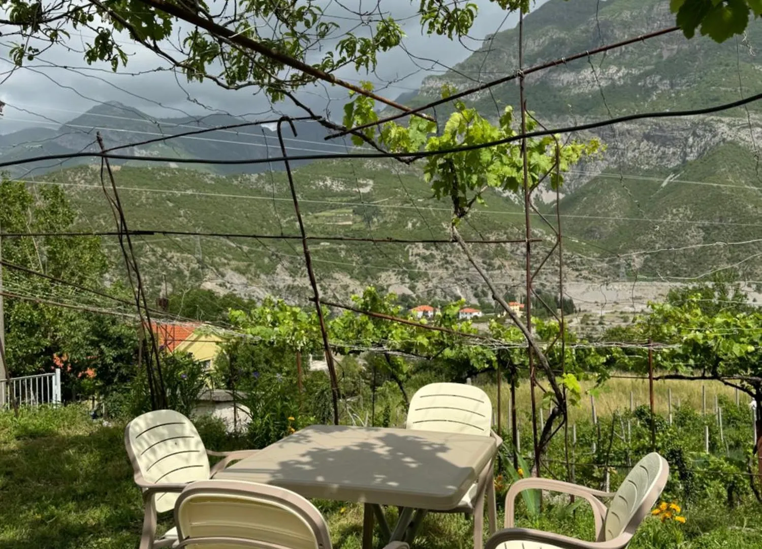 Guest House Noku Koman Albania