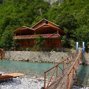 Guest house Eagles Land, Moll' e Shoshit